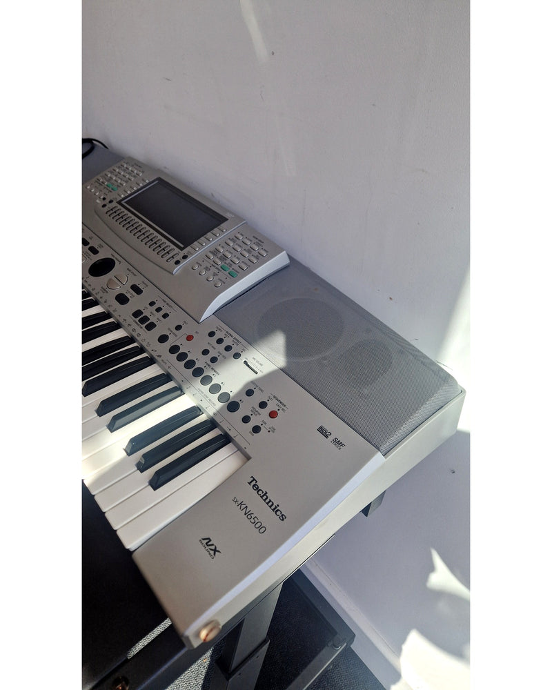 Technics SX-KN6500 - Musical Keyboards - Like New - image 3