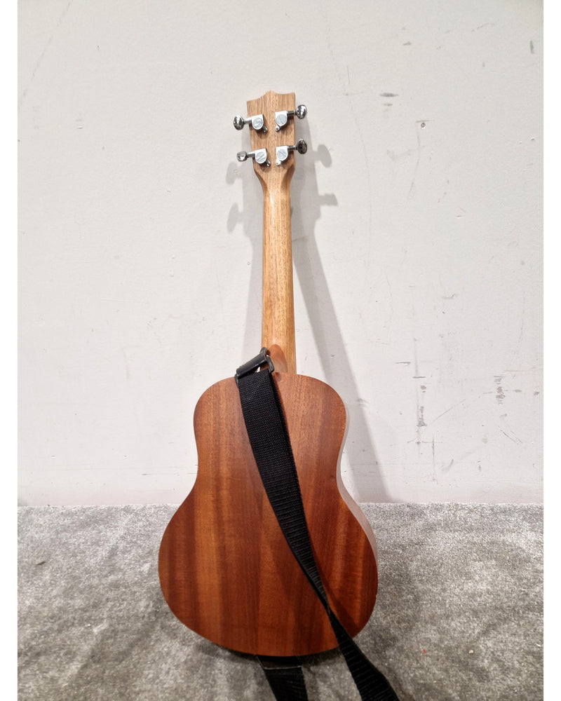 MARTIN SMITH Premium Tenor Ukulele - String Instruments - Excellent - Image 5