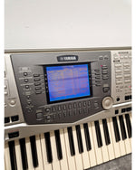 Yamaha PSR-2000 - Digital Keyboard - Silver/Gray - Very Good w/ stands - Image 23