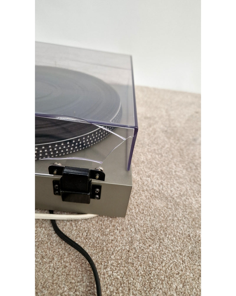 Technics SL-23 - Turntable - Silver/Grey - Spares or Repair - Image 12