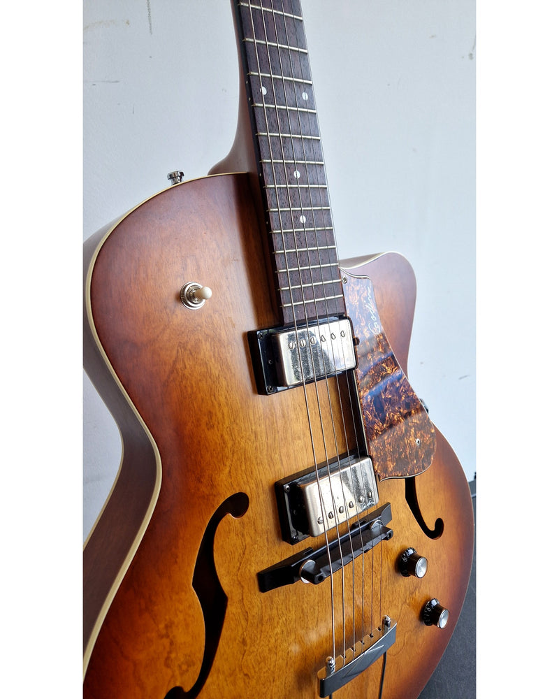 Godin 5th Avenue - Electric Guitar - Excellent - image 4