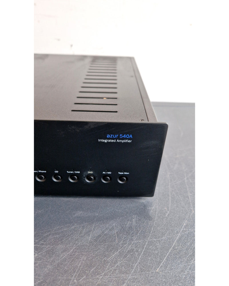 Cambridge Audio Azur 540A - Hi-Fi Amplifier - Black - Excellent w/ remote_control & Manuals - image 2
