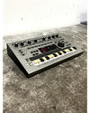 Roland MC-303 - Synthesizer - Silver - Excellent - Photo 3