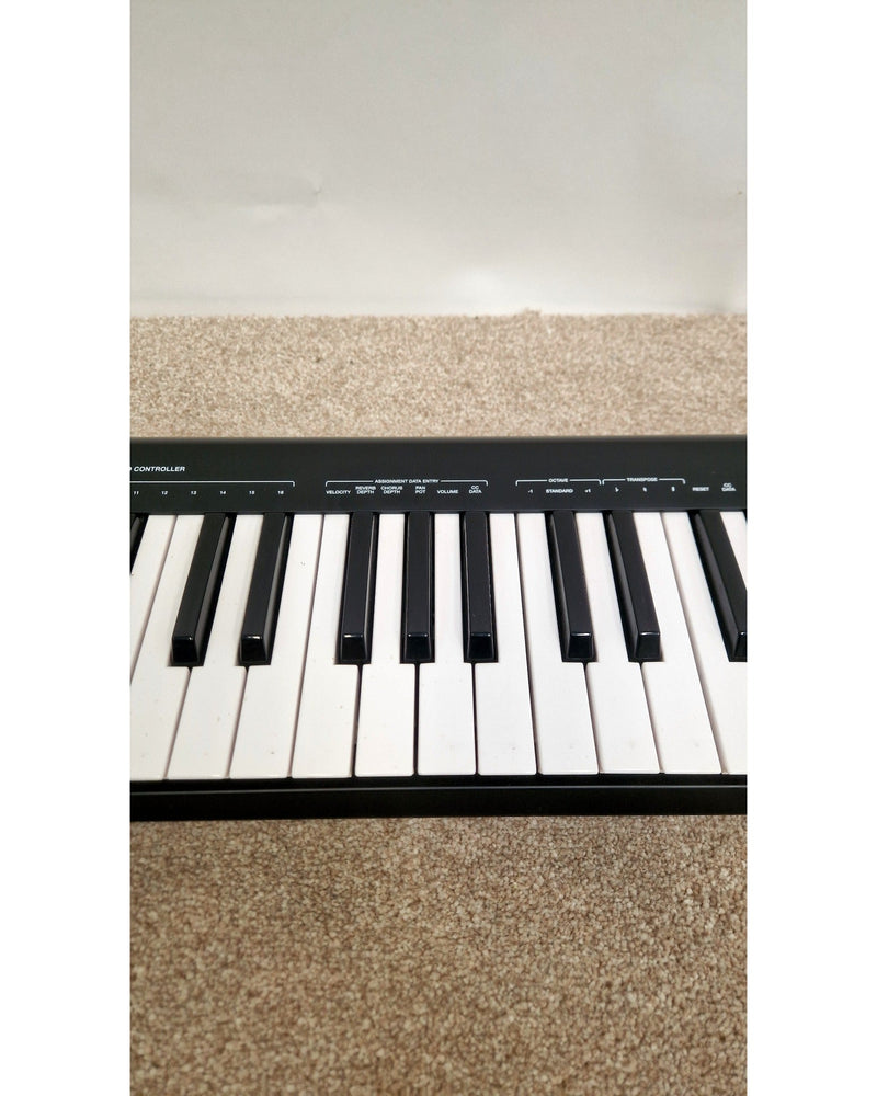 Alesis Q49 - MIDI Keyboard - Fair - image 4