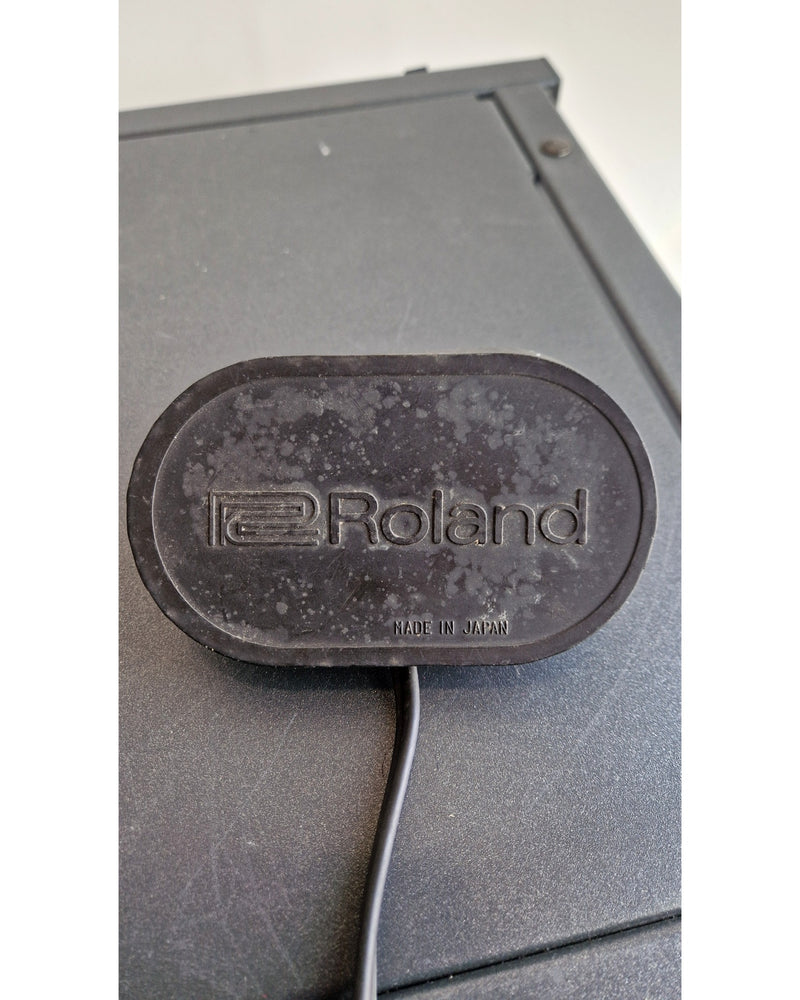 Roland FS-2 - Footswitch - Good - Image 4