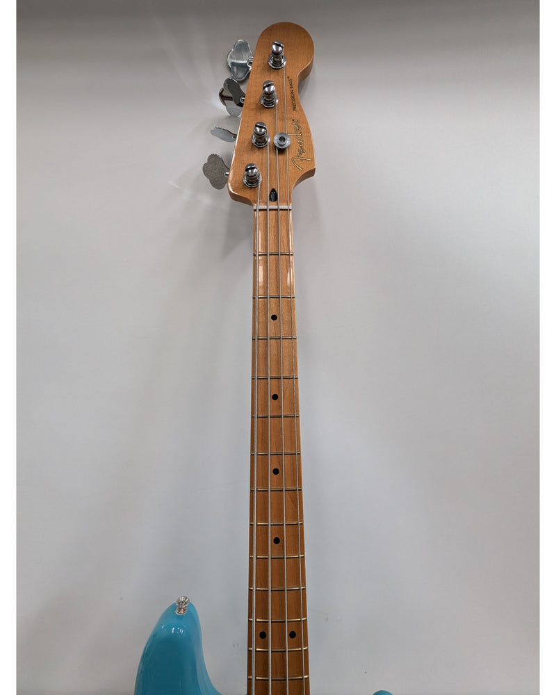 Fender Player II Precision Bass (2024) - Bass Guitar - Aquatone Blue - Like New w/ Hard Case & New Strings - image 2