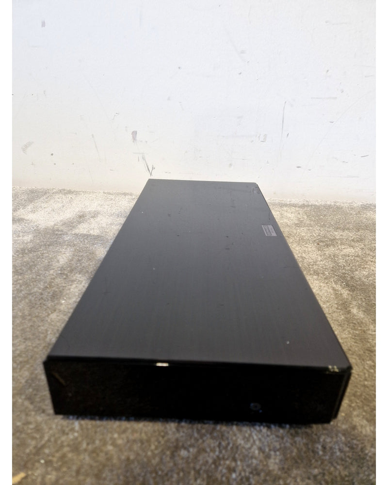 Panasonic DMP-UB900 - Blu-ray Player - Excellent w/ remote - Image 11