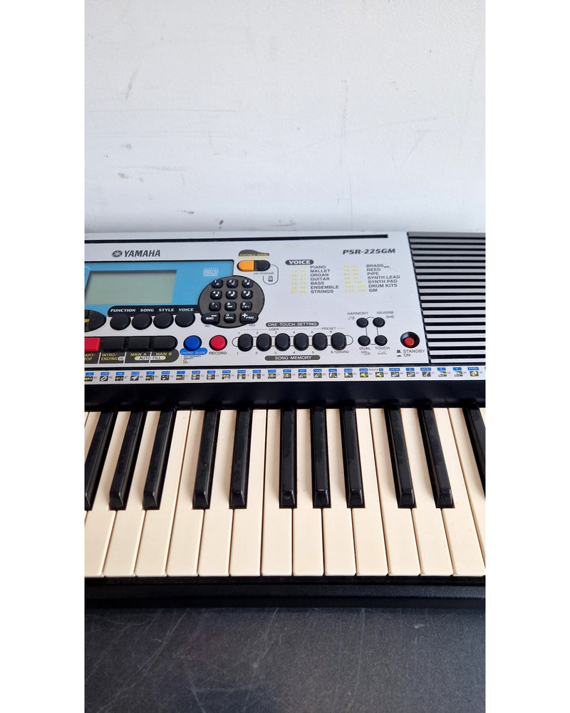 Yamaha PSR-225GM - Musical Keyboards - Good w/ Power Supply - Image 3
