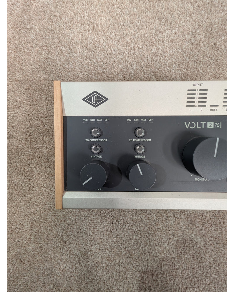 Universal Audio Volt 276 USB Audio Interface - Audio Interface - Silver/Black/Natural Wood - Excellent w/ Original Box & Cables - image 7