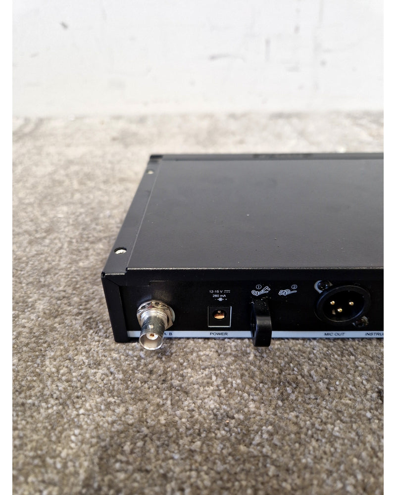 Shure BLX4R Receiver 606-630 MHZ – Receiver - Good - Image 8