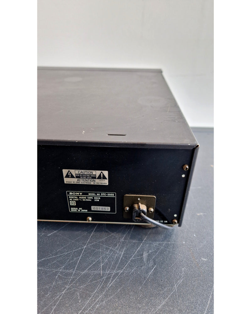 Sony DTC-55ES - Digital Audio Tape Deck - Good - Image 3