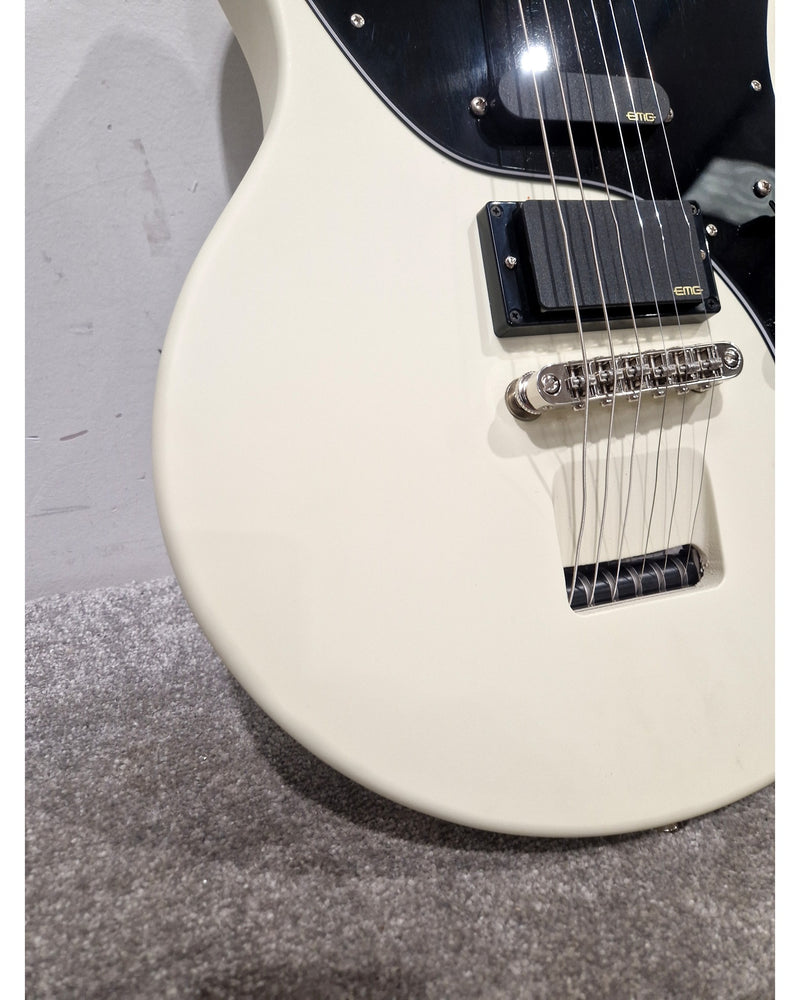 Ciari Ascender Trio (with EMG pickups) - Electric Guitars - White - Mint w/ Travel Bag - Image 16