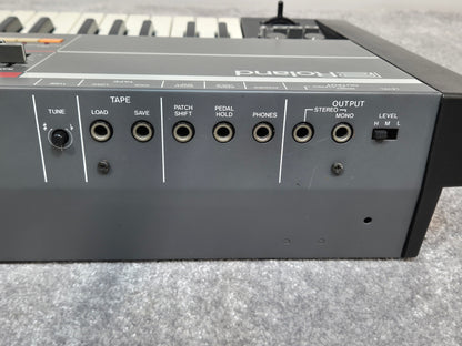 Roland Juno-106 61 Key Programmable Polyphonic Analog Synthesiser