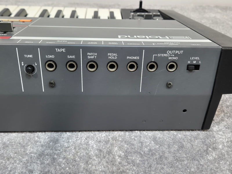 Roland Juno-106 61 Key Programmable Polyphonic Analog Synthesiser - Image 9