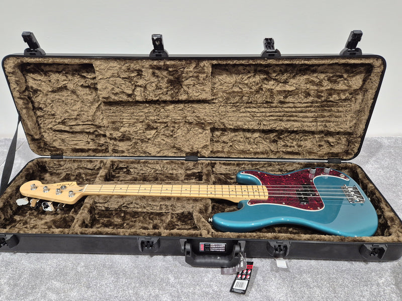 Fender Mexican Precision Bass - Ocean Turquoise - Electric Bass Guitar With Gator Hard Case - Image 10