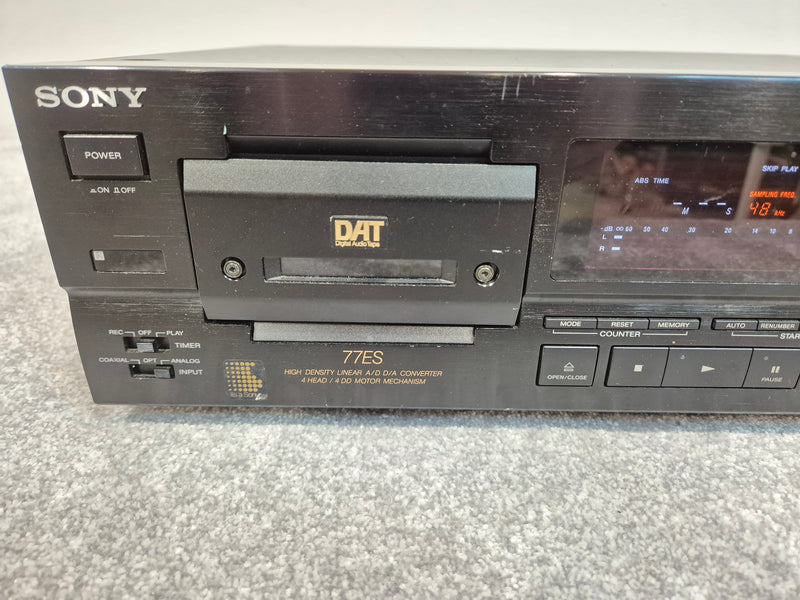 SONY DTC77ES - DAT Recorder - Original Box + Remote - Image 3