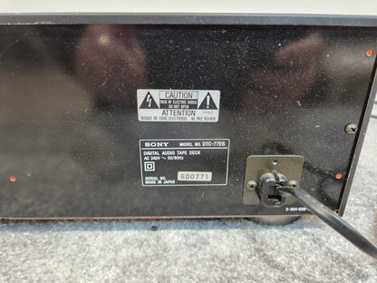 SONY DTC77ES - DAT Recorder - Original Box + Remote