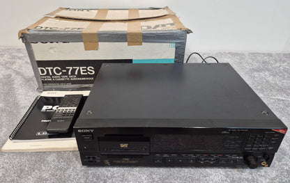 SONY DTC77ES - DAT Recorder - Original Box + Remote