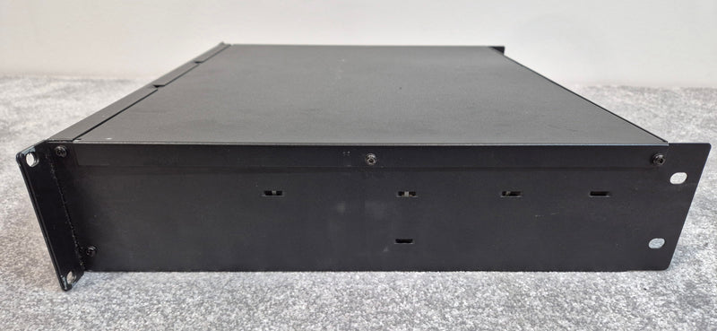 Crown XLS 602 - Two-Channel Stereo Power Amplifier - Image 8