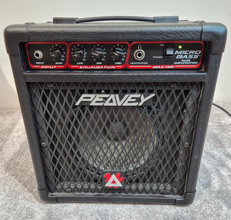 Peavey Micro Bass - Black/Red - Compact Bass Combo Amplifier - Image 1