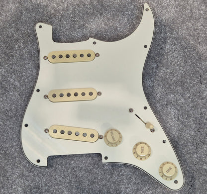 Genuine Fender Pre Wired Stratocaster Loaded Pickguard - White