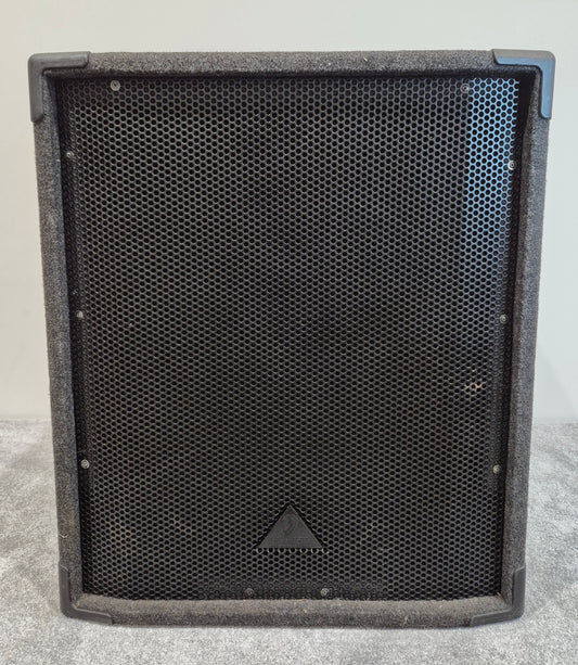 Behringer EUROLIVE B1800 - Black - 18" 1600 Watts
