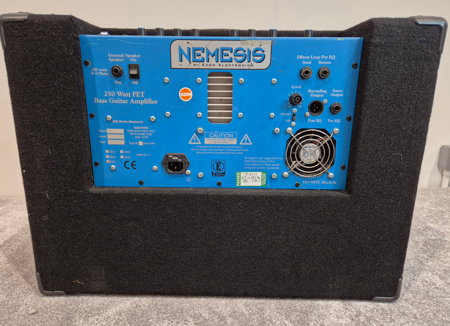 Eden Nemesis NC 250 - Bass Combo Amplifier - Black/Blue