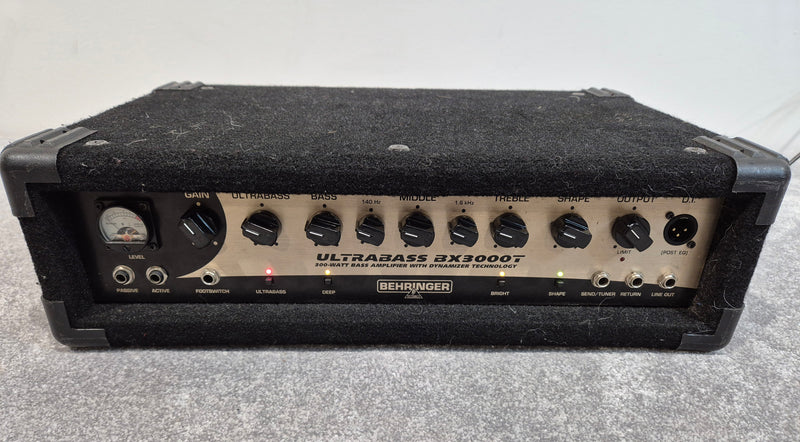 Behringer Ultrabass BX3000T - 300 Watt Bass Amplifier - Image 1