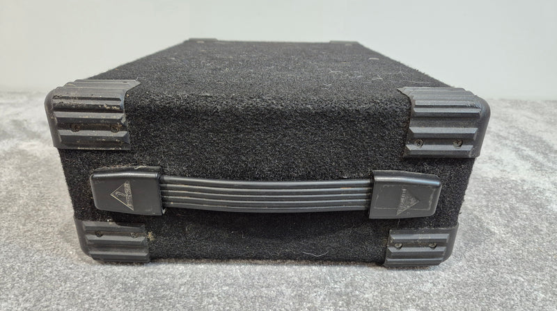 Behringer Ultrabass BX3000T - 300 Watt Bass Amplifier - Image 4