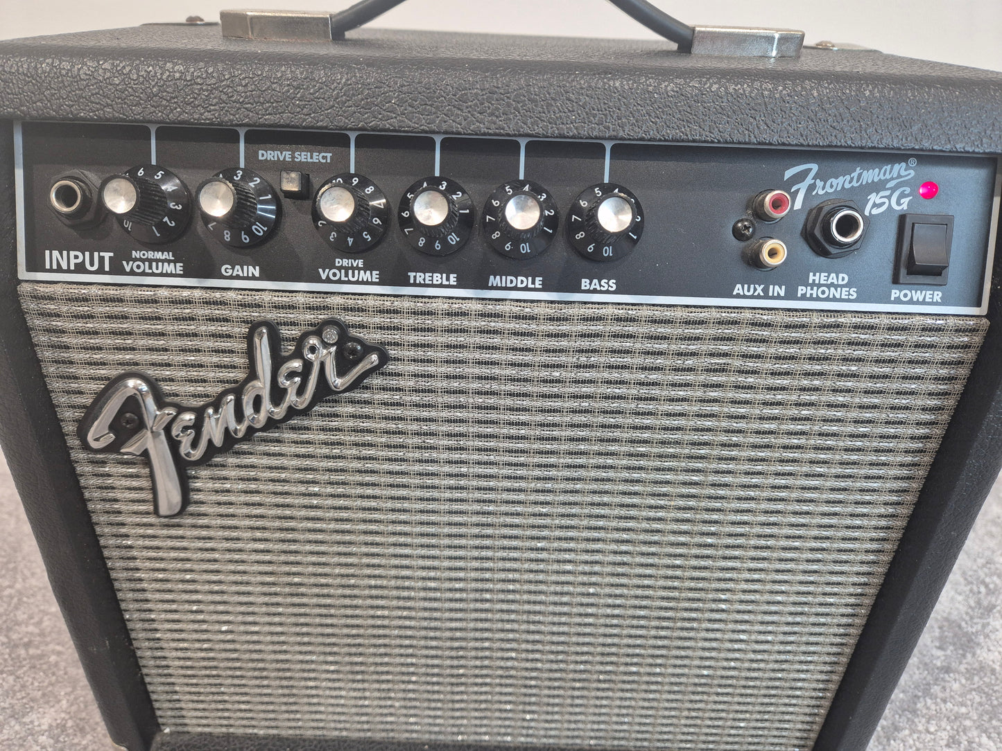 Fender Frontman 15G Amplifier - 15 Watts Amp - Black