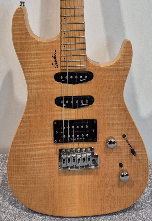 Godin Velocity Active Electric Guitar, Comes with Godin Soft Gig Bag + Tremolo Bar