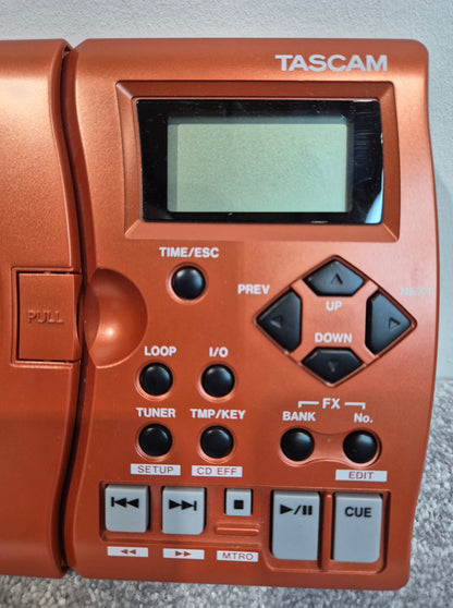 Tascam CD-GT1 MK II Portable CD Guitar Trainer + Tascam Case