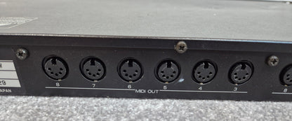 Roland A-880 MIDI Programmable Patcher / Mixer - Rack Mounted