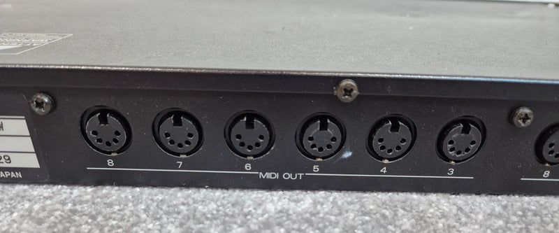 Roland A-880 MIDI Programmable Patcher / Mixer - Rack Mounted - Image 9