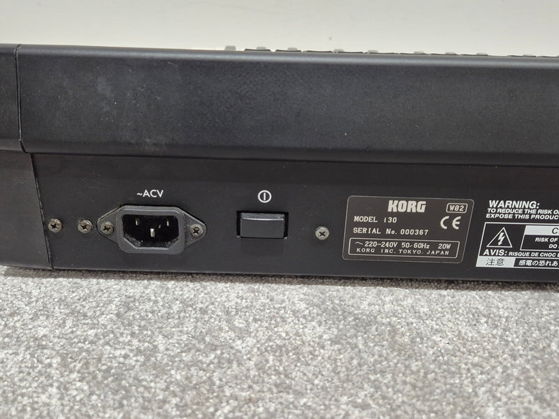 Korg i30 - Synthesizer & Music Workstation Includes Soft Bag - Image 12