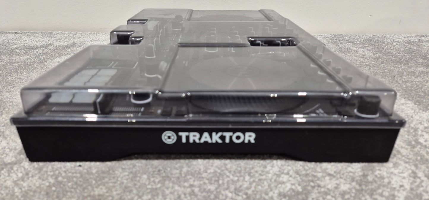Native Instruments Traktor Kontrol S4 MK3 - 4 Channel DJ Controller
