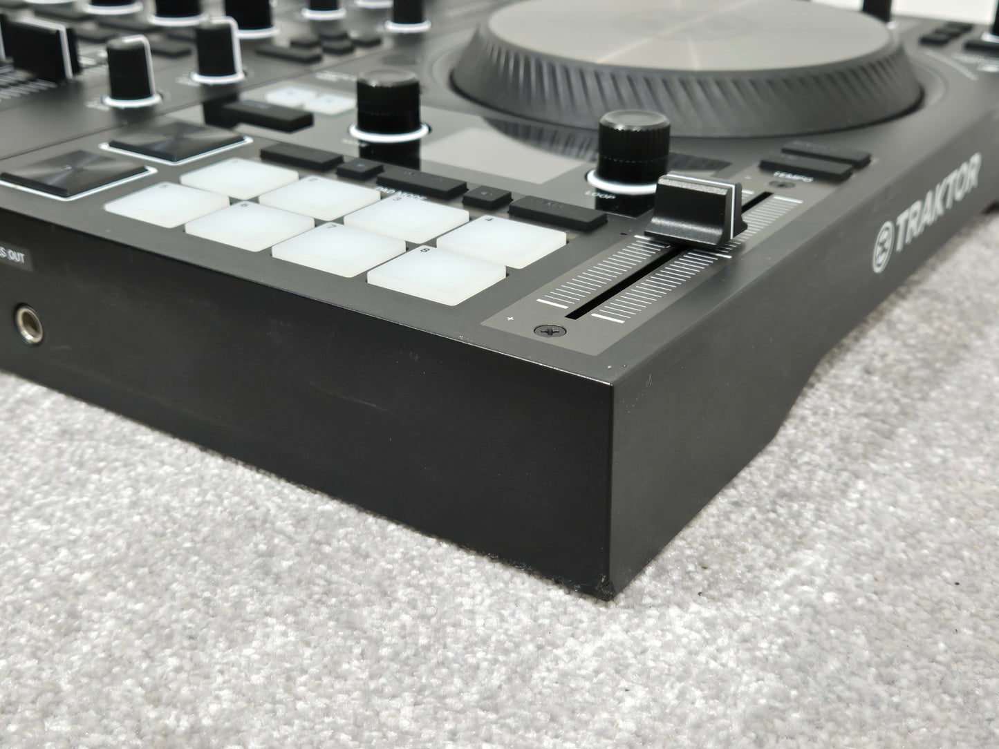 Native Instruments Traktor Kontrol S4 MK3 - 4 Channel DJ Controller