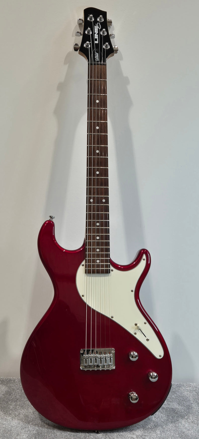 Line 6 Variax 500 Cherry Red - Solid Body Modelling Electric Guitar - Soft Gig Bag - Image 2