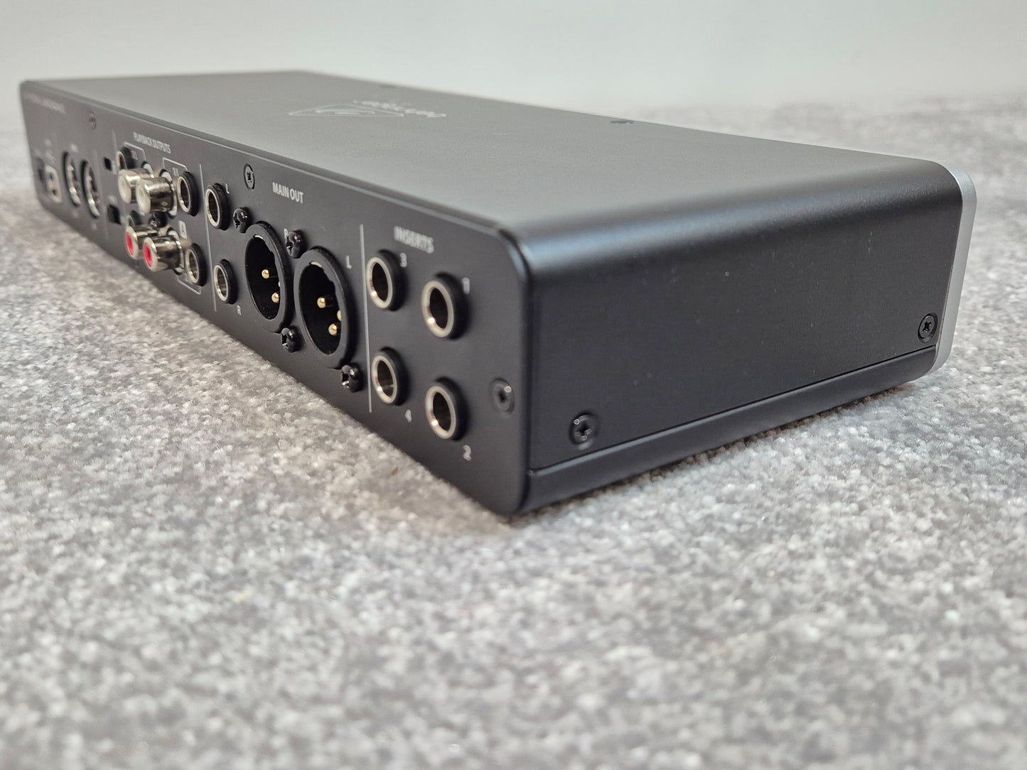 Behringer U-PHORIA UMC404HD - Audio Interface