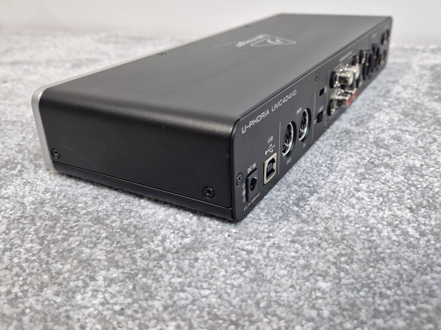 Behringer U-PHORIA UMC404HD - Audio Interface