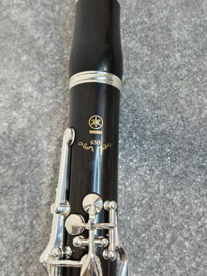 Yamaha YCL-650 Bb Clarinet + Hard Case and Yamaha Soft Bag
