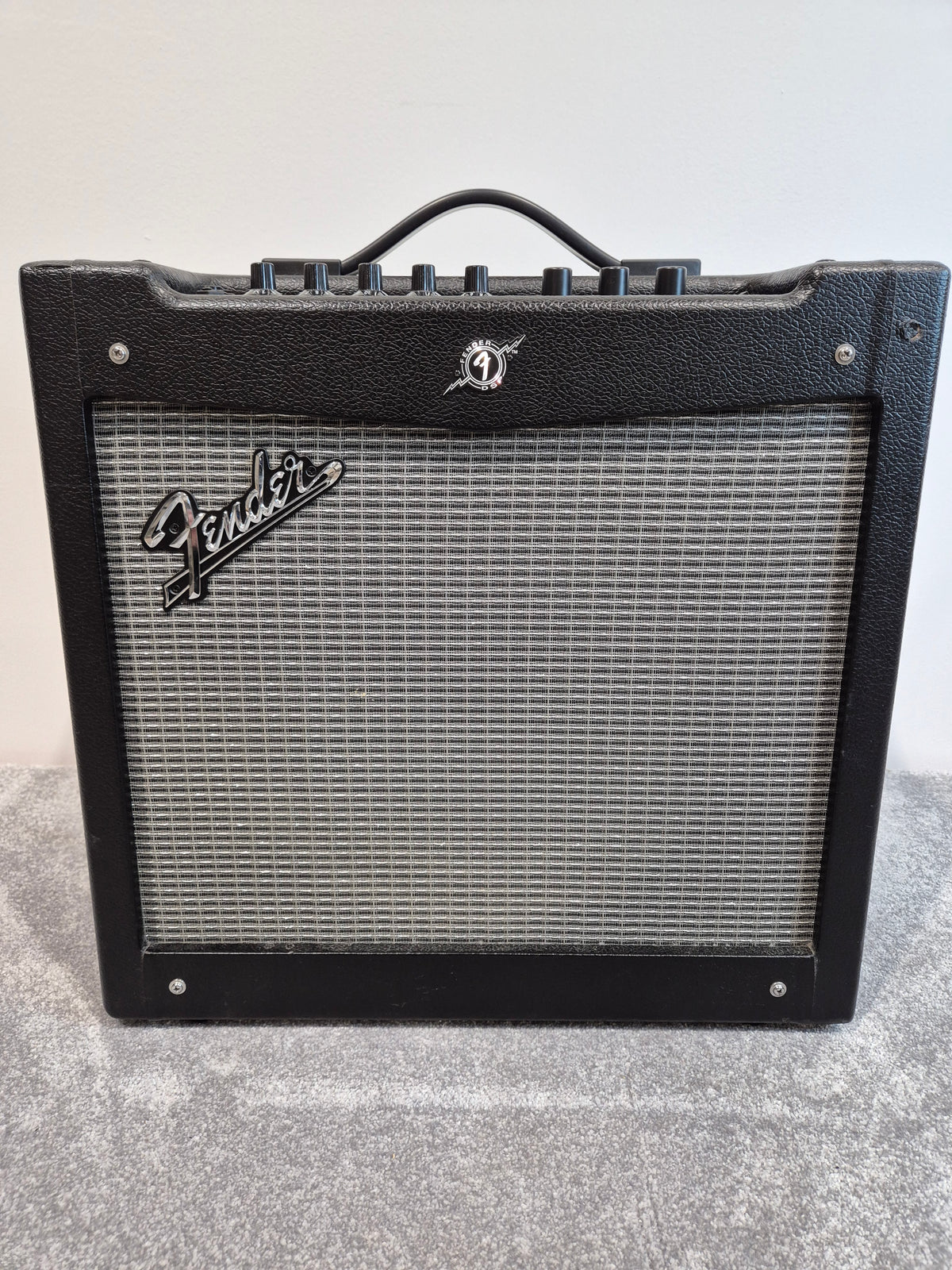 Fender Mustang II Amp - 40 Watt Digital Modeling Amplifier