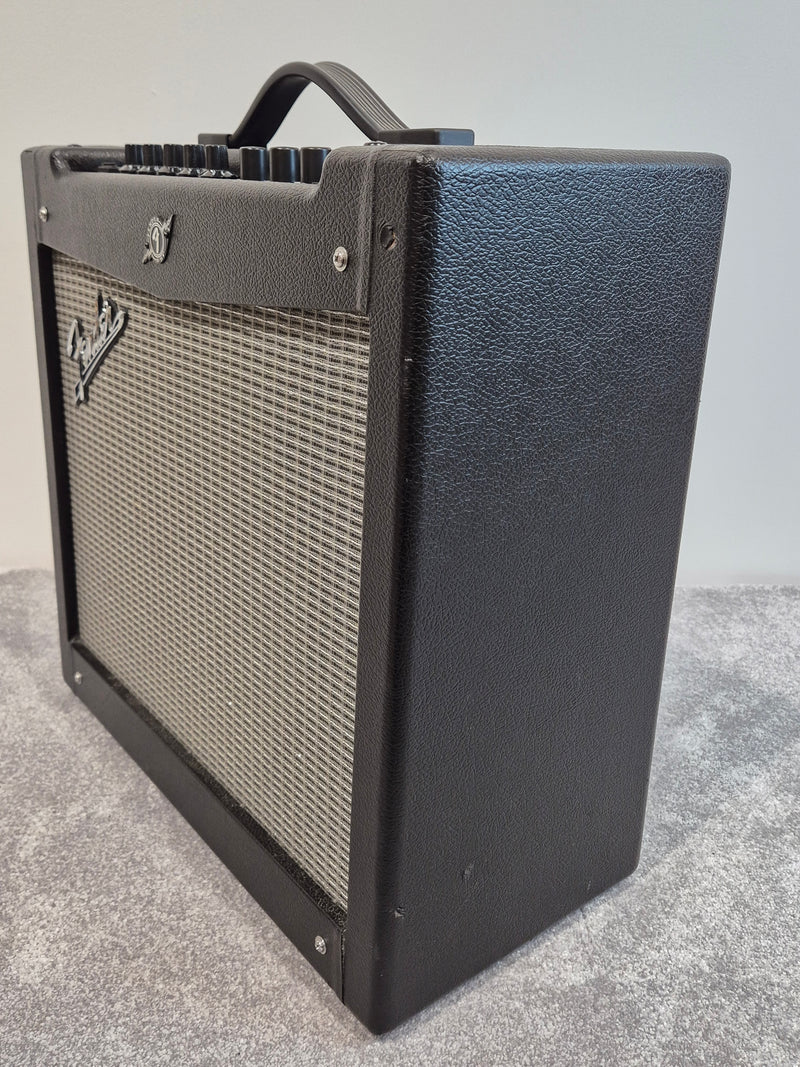 Fender Mustang II Amp - 40 Watt Digital Modeling Amplifier - Image 3