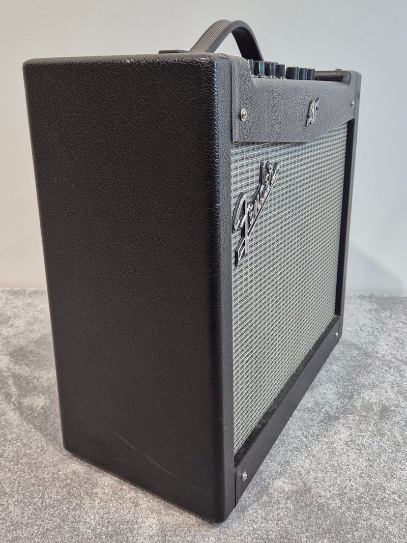 Fender Mustang II Amp - 40 Watt Digital Modeling Amplifier - Image 7