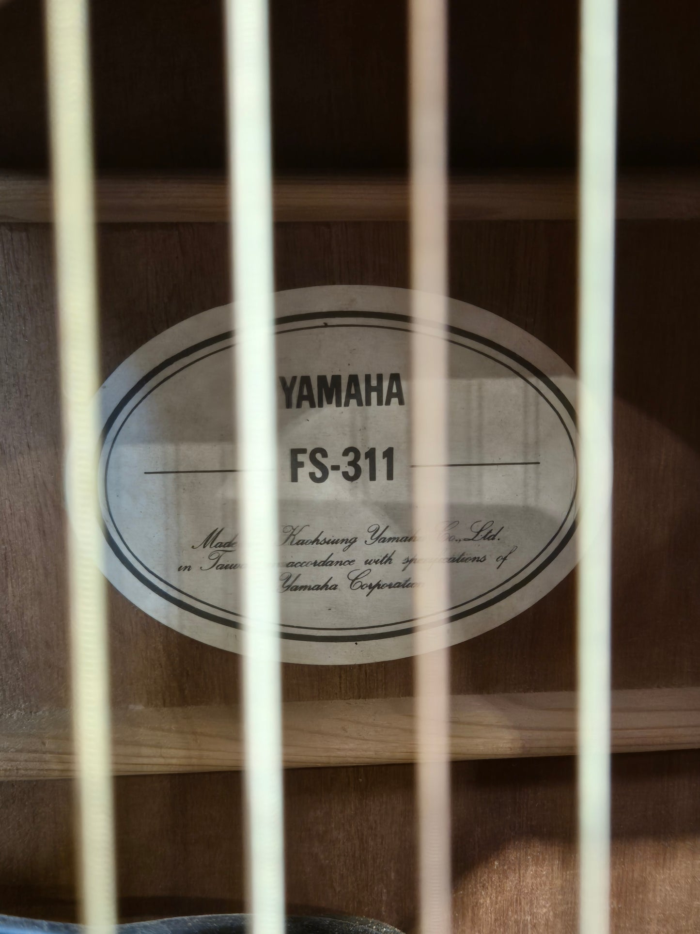 Yamaha FS-311 Electro Acoustic Guitar - EQ 7545-R Internal Pickup