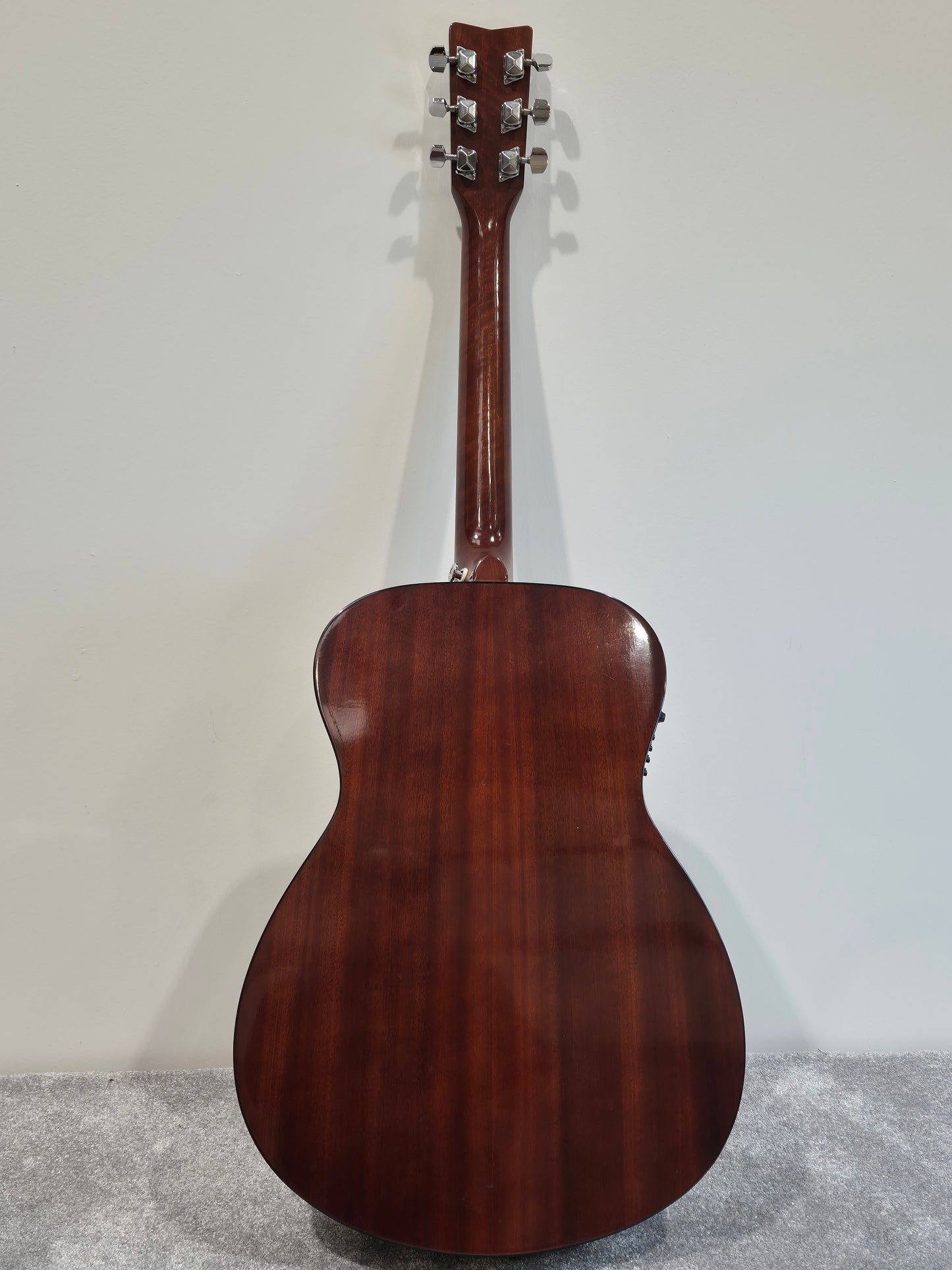 Yamaha FS-311 Electro Acoustic Guitar - EQ 7545-R Internal Pickup