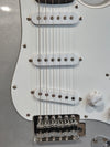 Gear4Music LA Series Stratocaster Electric Guitar and Gig Bag - Metallic Silver - Photo 3