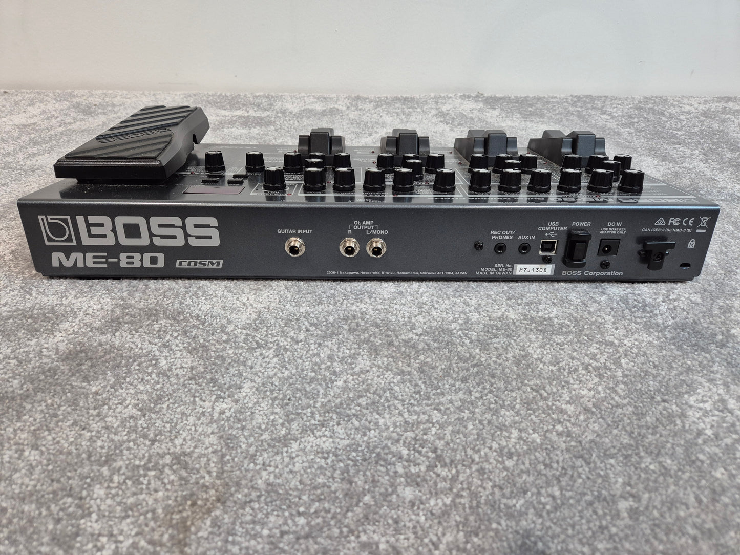 Boss ME-80 - Compact Multi-Effects Pedal - Original Box and Power Supply