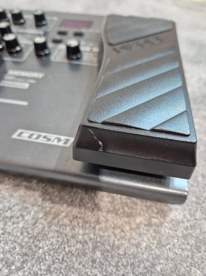 Boss ME-80 - Compact Multi-Effects Pedal - Original Box and Power Supply