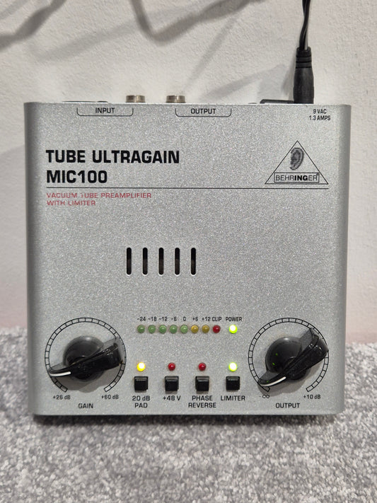 Behringer Tube Ultragain MIC100 - Tube Preamplifier with Limiter